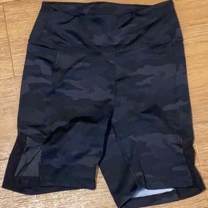 Pink, size extra small, biker shorts